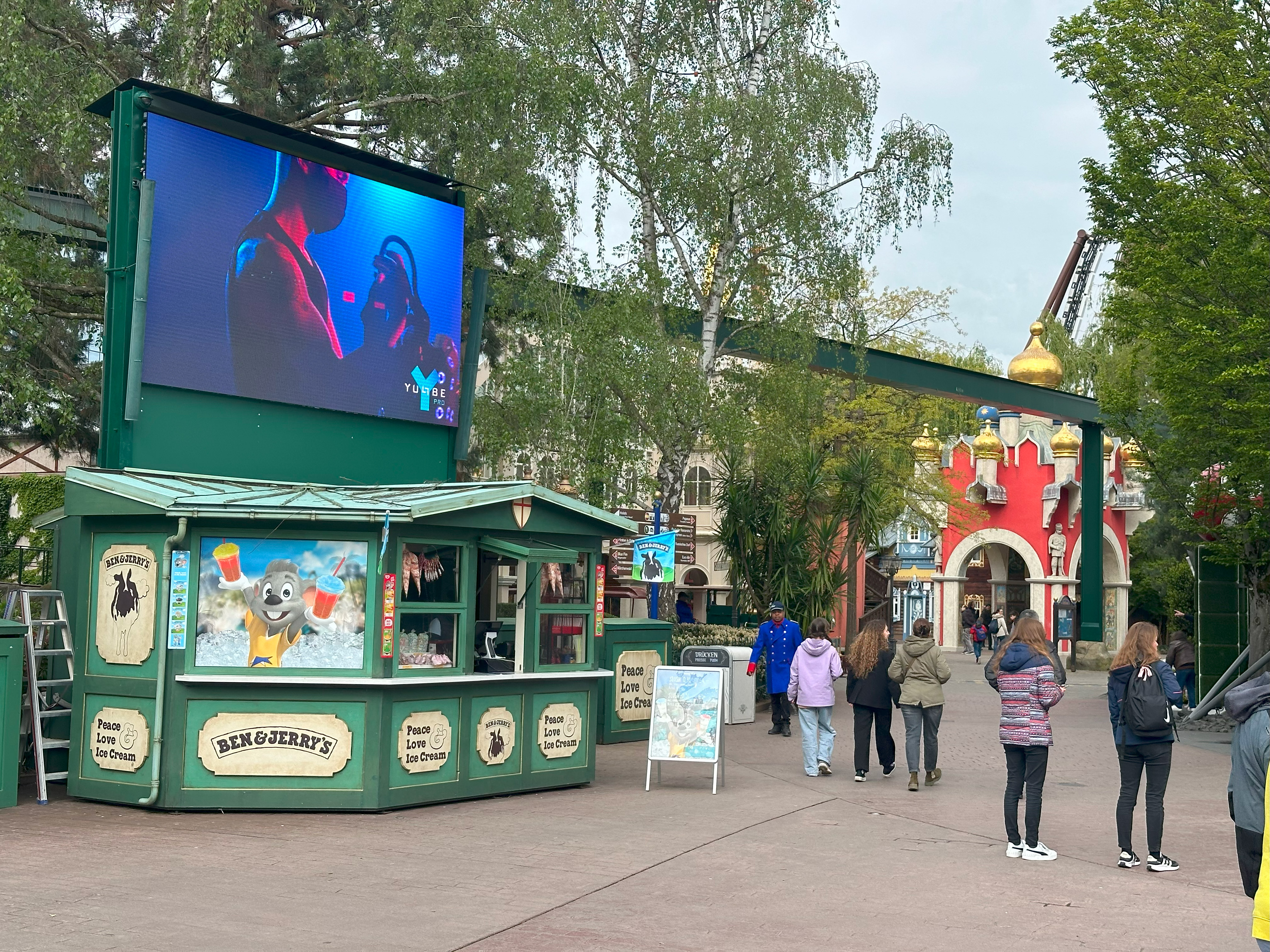 Europa-Park Outdoor Digital Signage