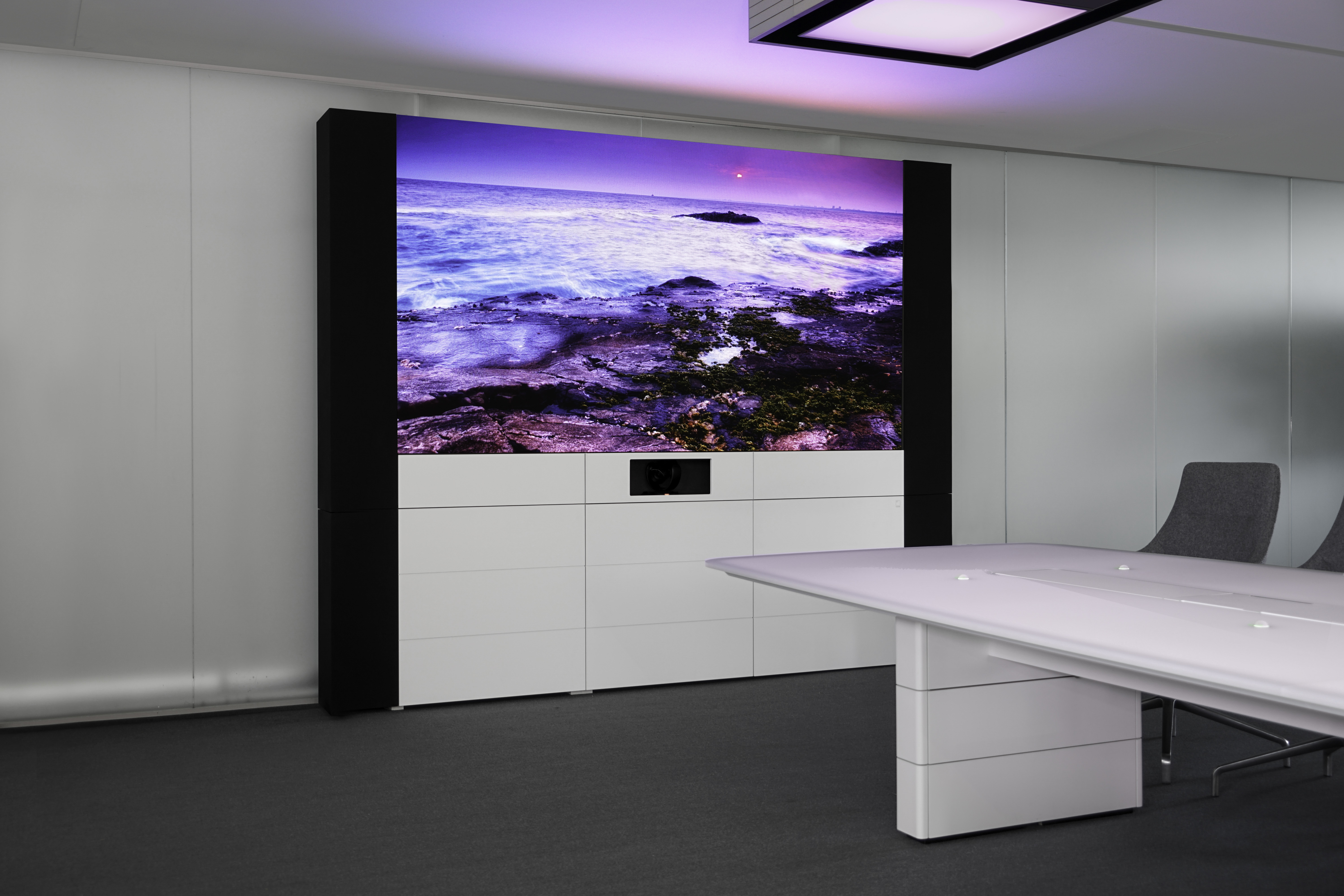 LED-Wand bei Holdmedia